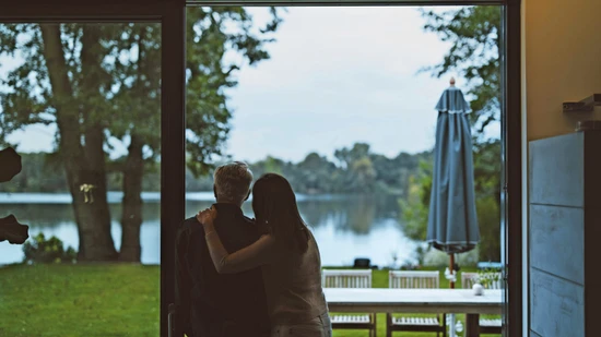 Finanziell sorglos im Alter: Schon jeden Monat eine kleinere Summe anzulegen, bringt erstaunliche Ergebnisse