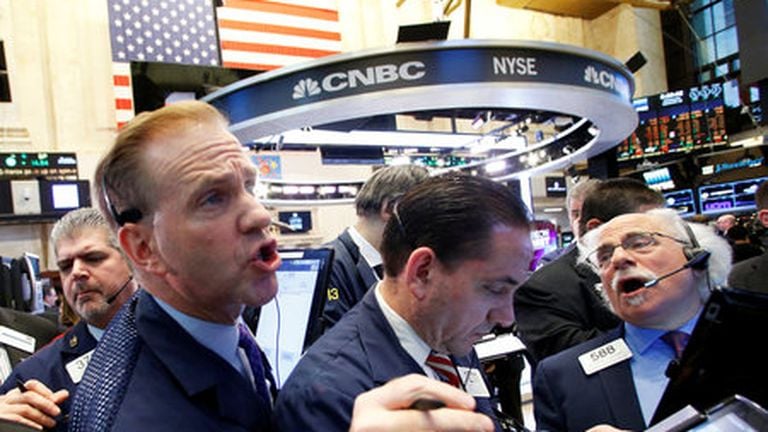 Greenland Tensions Expose the Hidden Risk in Your US Portfolio