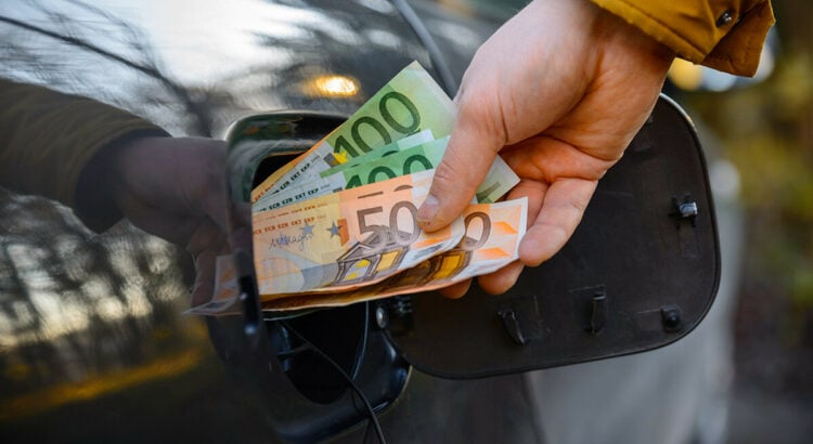 Real fuel savings possible with eco-driving