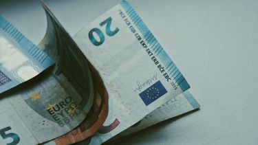 Dit verlies je met sparen door inflatie en zo 'verdien' je €540 terug