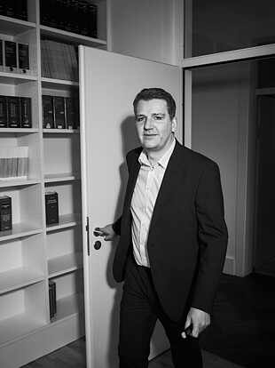 Zinslose Kredite von Eltern: Clevere Familienfinanzplanung oder steuerliche Gefahrenzone?