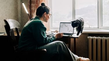 Expert financial advice explanation