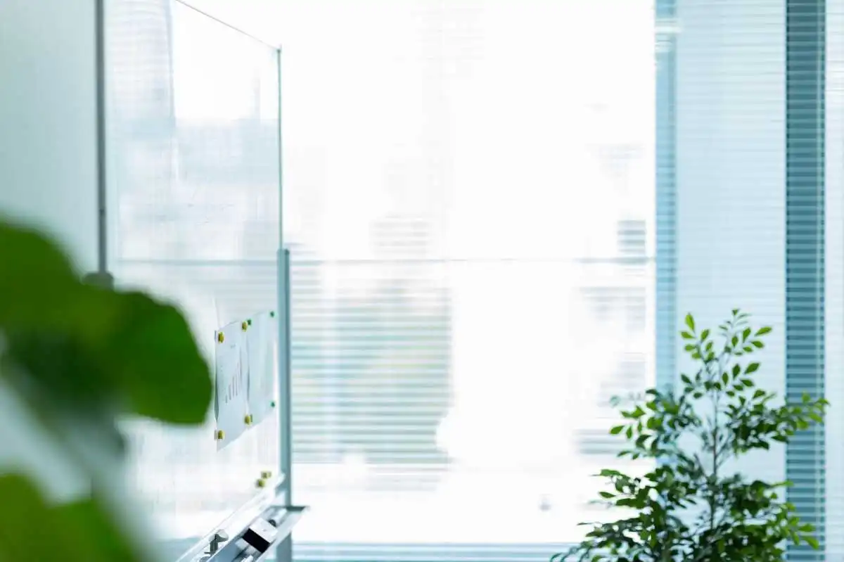 Document showing Mindestmietdauer minimum rental period contract terms